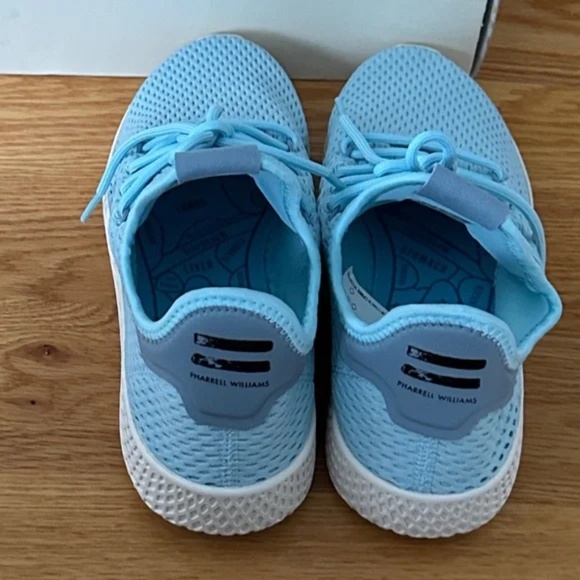 adidas x Pharrell Williams Tennis Hu J --NWOT (7) - Picture 9 of 16